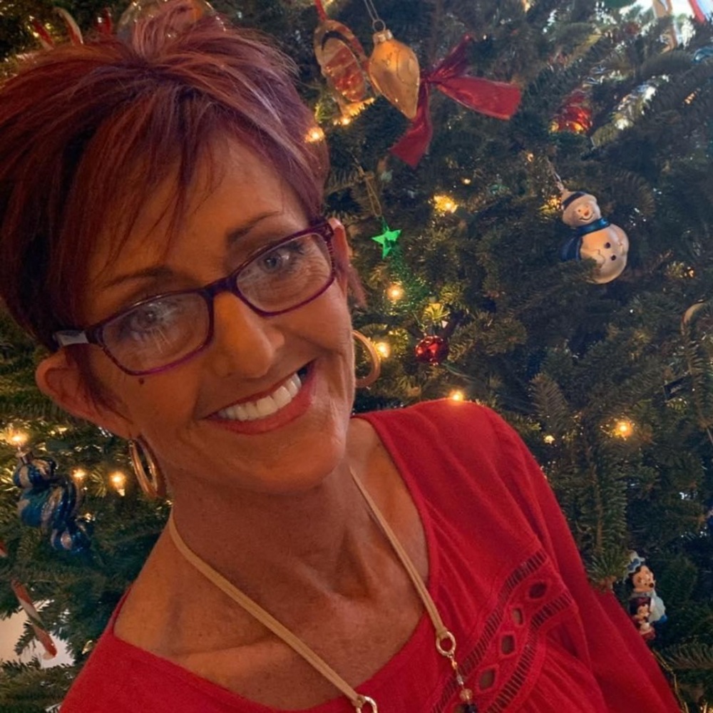 Meet your Posher, Teresa